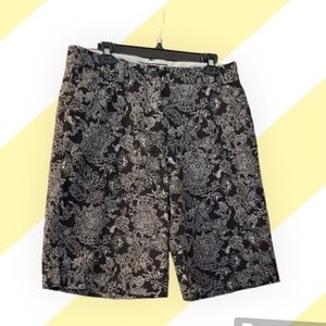 Women’s Croft & Barrow Shorts, Size 14 , Color Black and White
